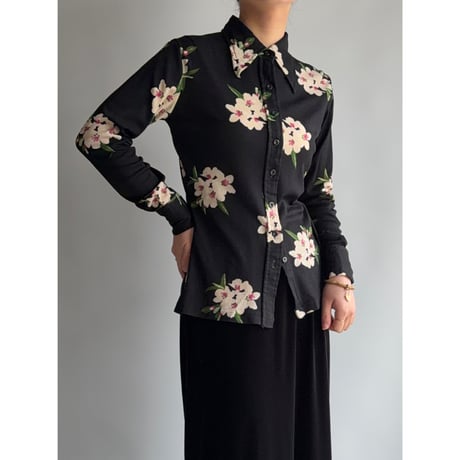 Classic flower shirt