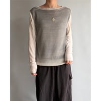 Gradient zip tops