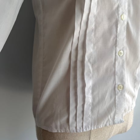 Big collar blouse