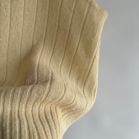 Ivory ribbed vest