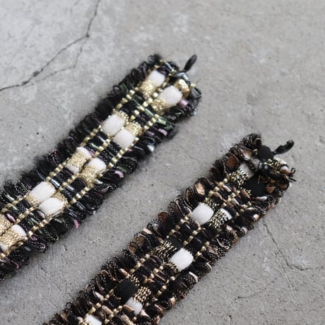 Tweed braid choker