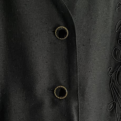 Silk embroidered short jacket