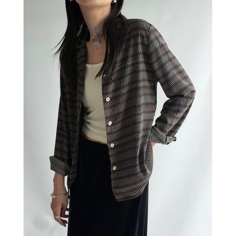 Wave pattern shirt