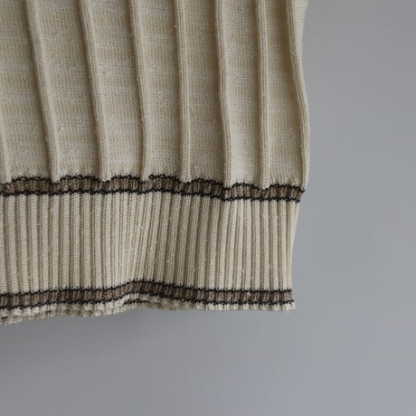 Line rib knit tops