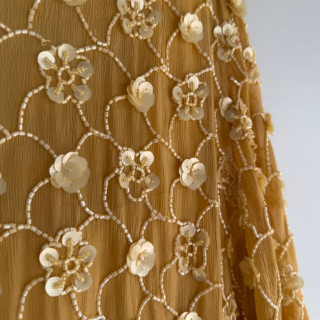 Bead flower sheer tops