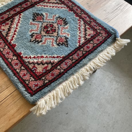 Vintage mood mini rug (sax)
