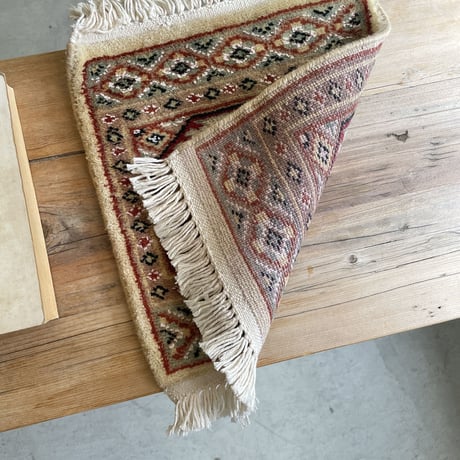 Vintage mood mini rug (beige)