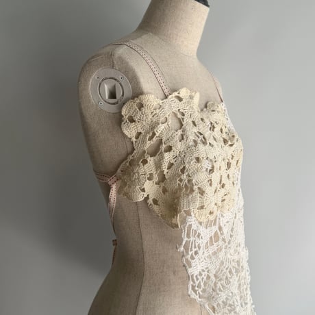 lace bustier（red ribbon）