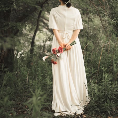 【RENTAL】Pleated dress