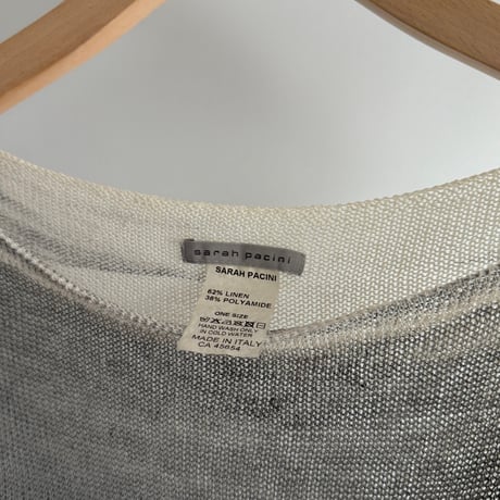 Gradient zip tops