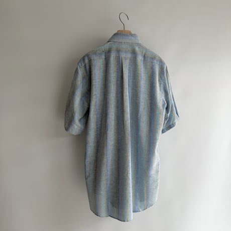 Blue striped short sleeve shirt