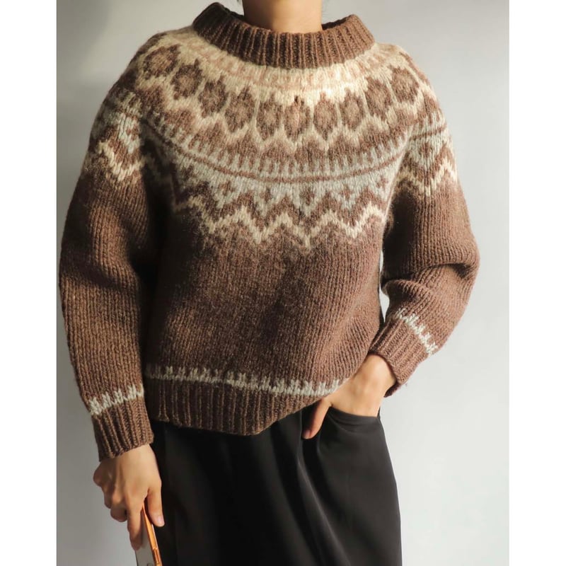 Vintage nordic knit | and C