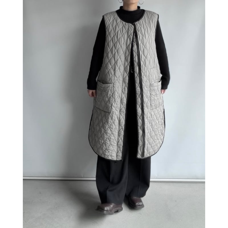Reversible quilted vest | and C