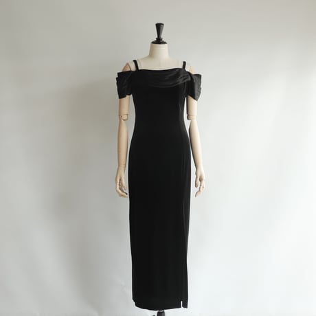 Off-shoulder velor dress
