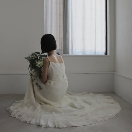 【RENTAL】Camisole wedding dress