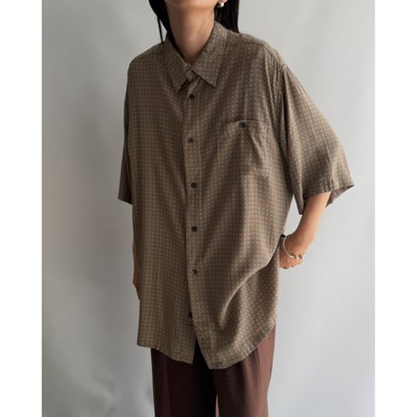 Patterned shirt