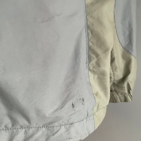 Patagonia bicolor outer