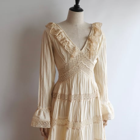 【RENTAL】Ivory cotton lace dress