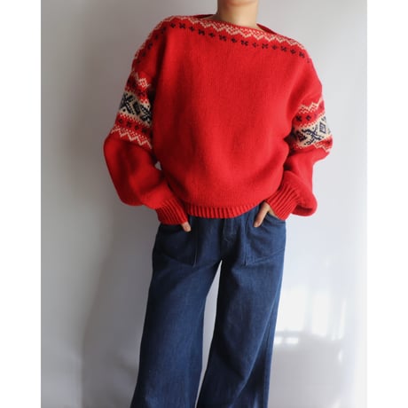 Red nordic knit