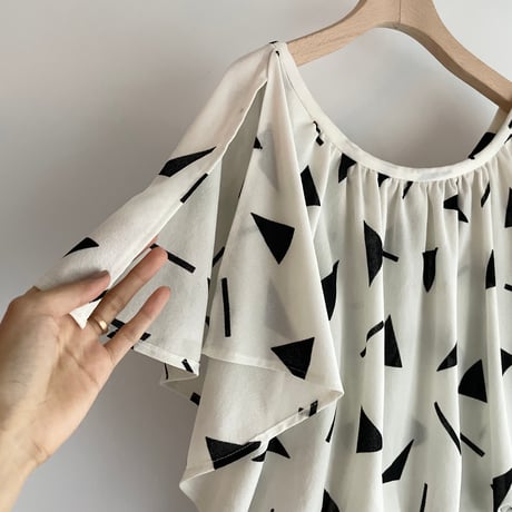 80's triangle dress