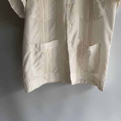 Design short-sleeved shirt