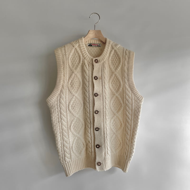 Alan knit vest | and C