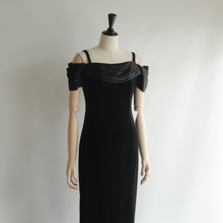 Off-shoulder velor dress