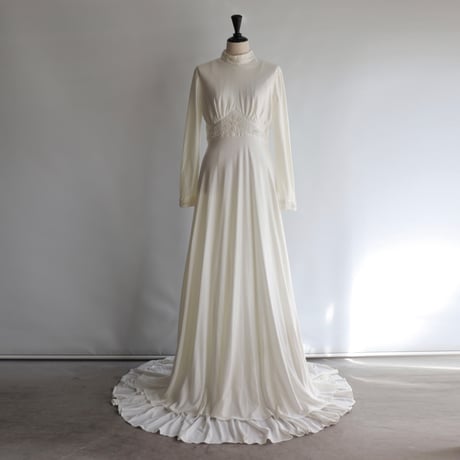 【RENTAL】Long train high neck dress