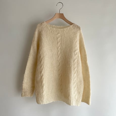 Simple mohair knit