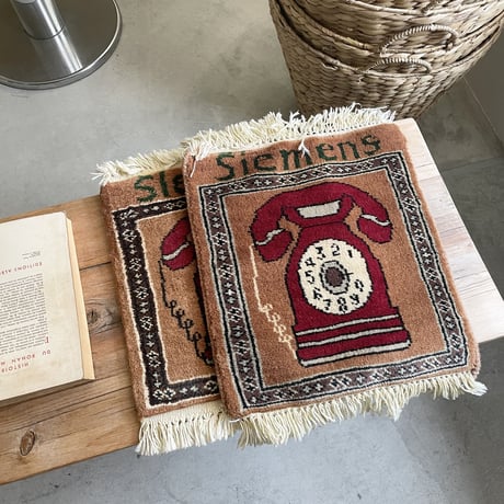 Vintage mood mini rug (telephone)
