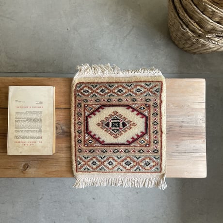 Vintage mood mini rug (beige)
