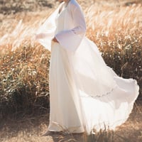 【RENTAL】Gauze long gown
