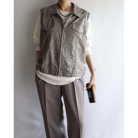 Python vest