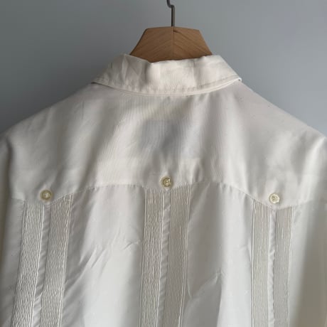 Design short-sleeved shirt