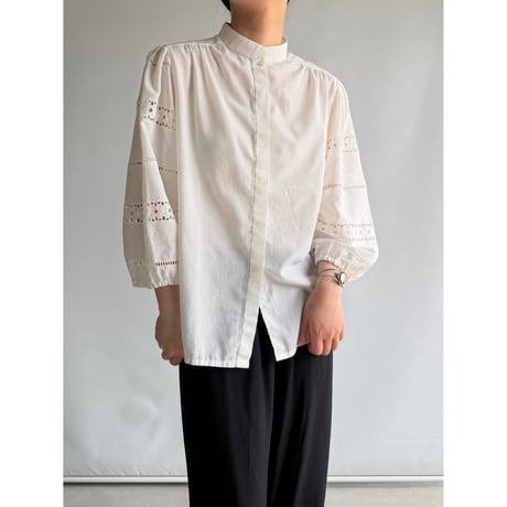 Flower lace stand collar blouse