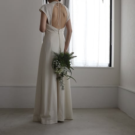 【RENTAL】Front see-through dress