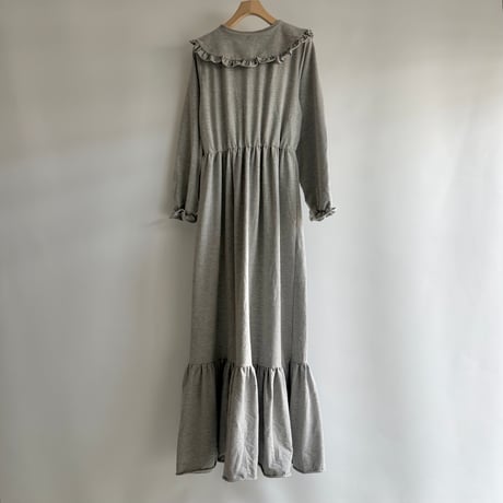 Sweat ribbon collar dress