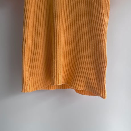 Orange half sleeve knit