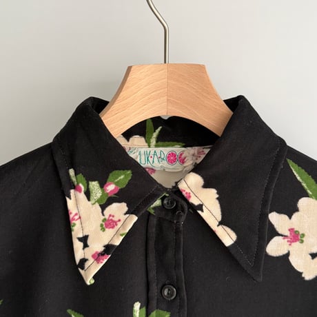 Classic flower shirt