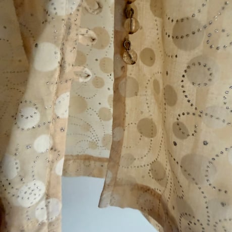 Dot sheer lame tops