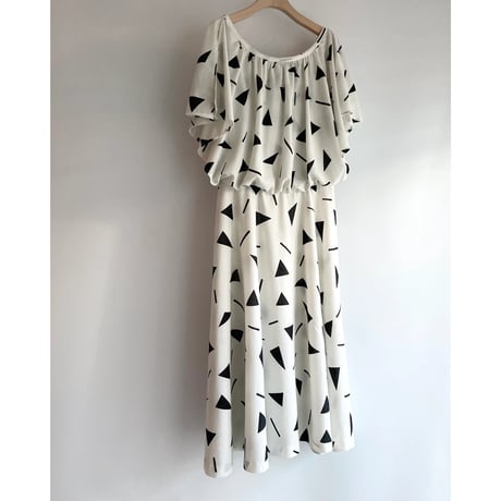 80's triangle dress