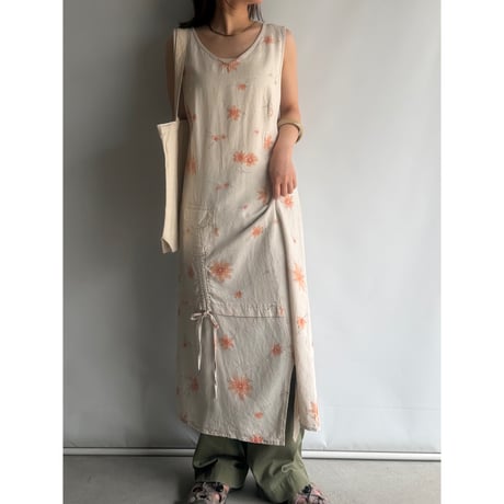 Orange flower sleeveless dress