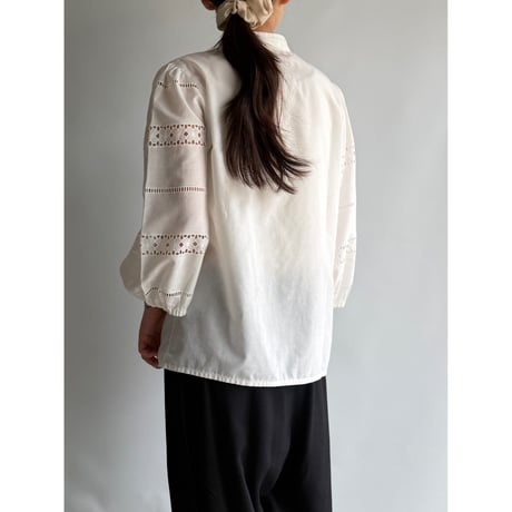 Flower lace stand collar blouse