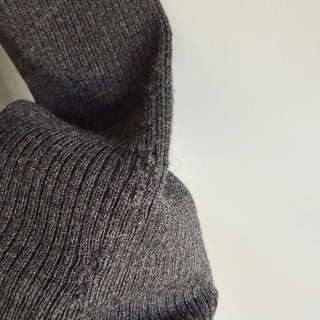 Turtleneck gray knit