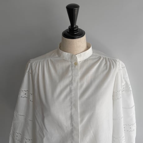 Flower lace stand collar blouse