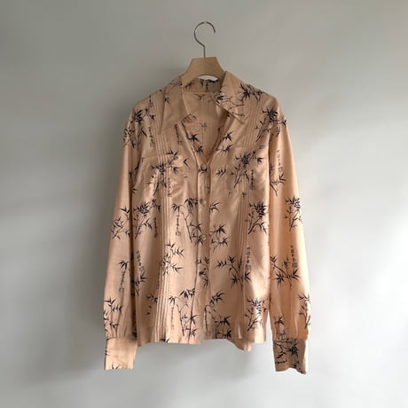 Bamboo pattern open collar shirt