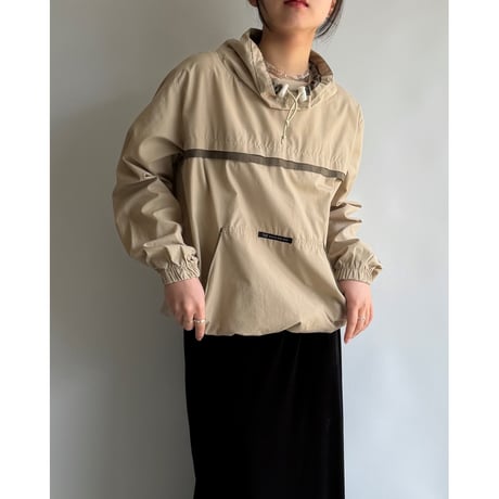 Khaki pullover