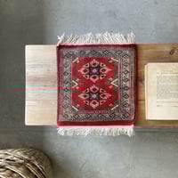 Vintage mood mini rug (red)