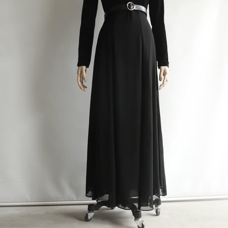 【Rental】Velour flared skirt dress