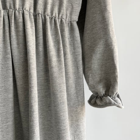 Sweat ribbon collar dress